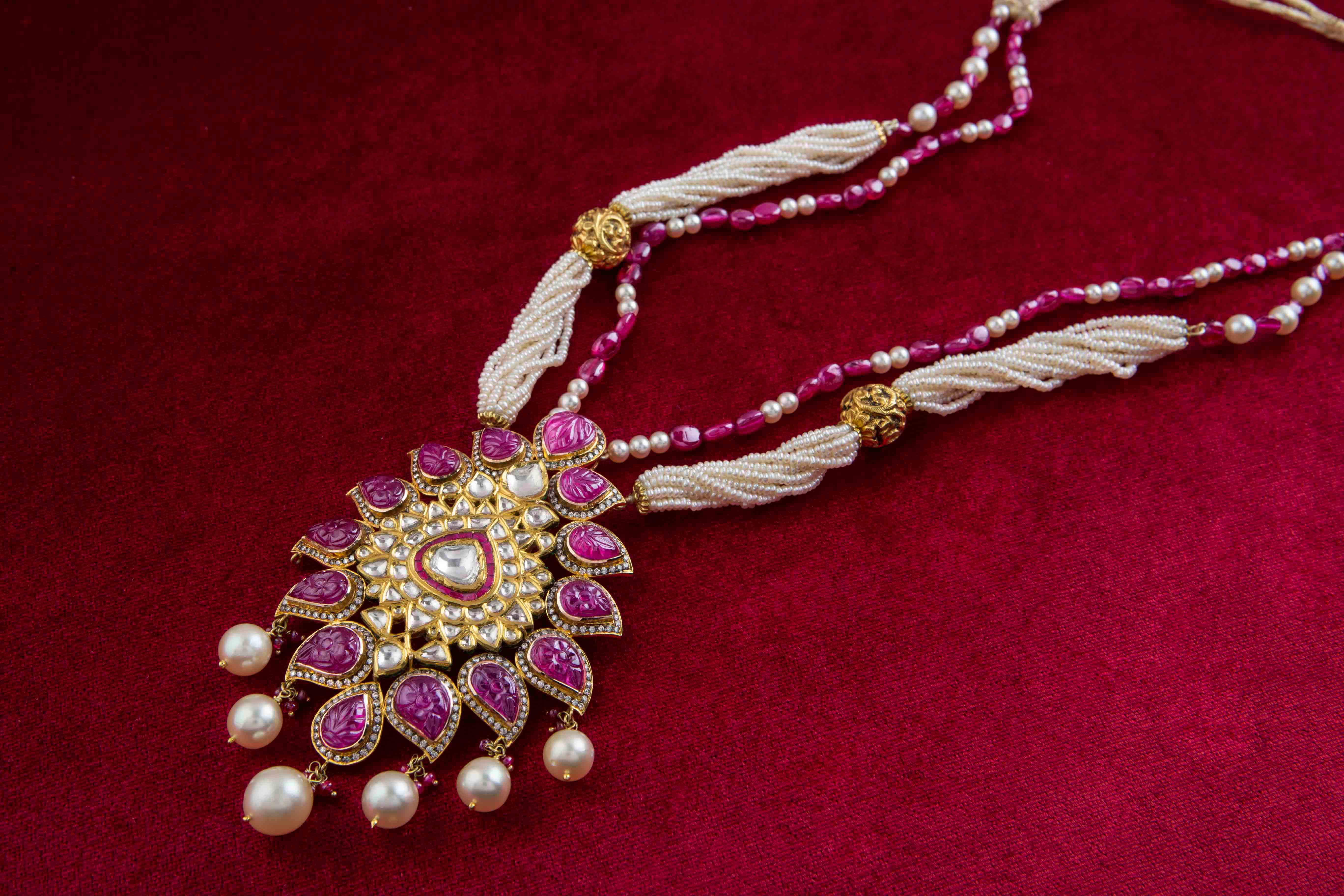traditional diamond necklace - Ghanasingh Fine Jewels