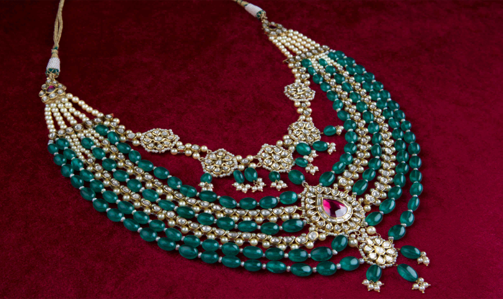 Best Diamond Jewellers in Hughes Road Mumbai Wedding Diamond Necklace